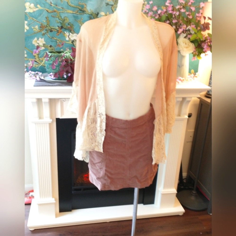 Anthropologie sheer lace trim duster medium EUC.